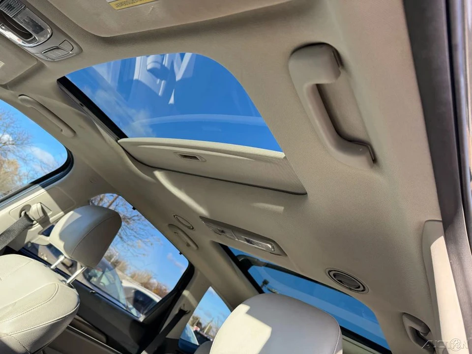 2020 Kia Telluride - Image 19 of 21