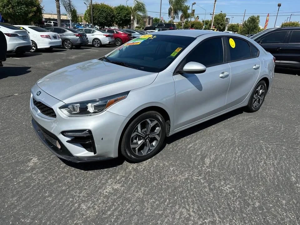 2020 Kia Forte - Image 6 of 20