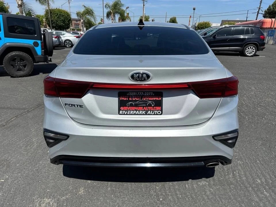 2020 Kia Forte - Image 14 of 20