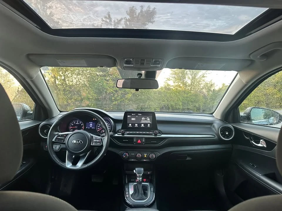 2020 Kia Forte - Image 10 of 16