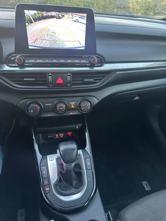 2020 Kia Forte - Image 13 of 16