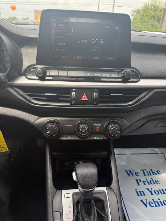 2020 Kia Forte - Image 7 of 9