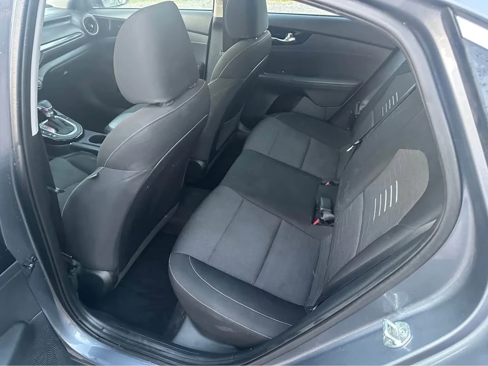 2020 Kia Forte - Image 4 of 16