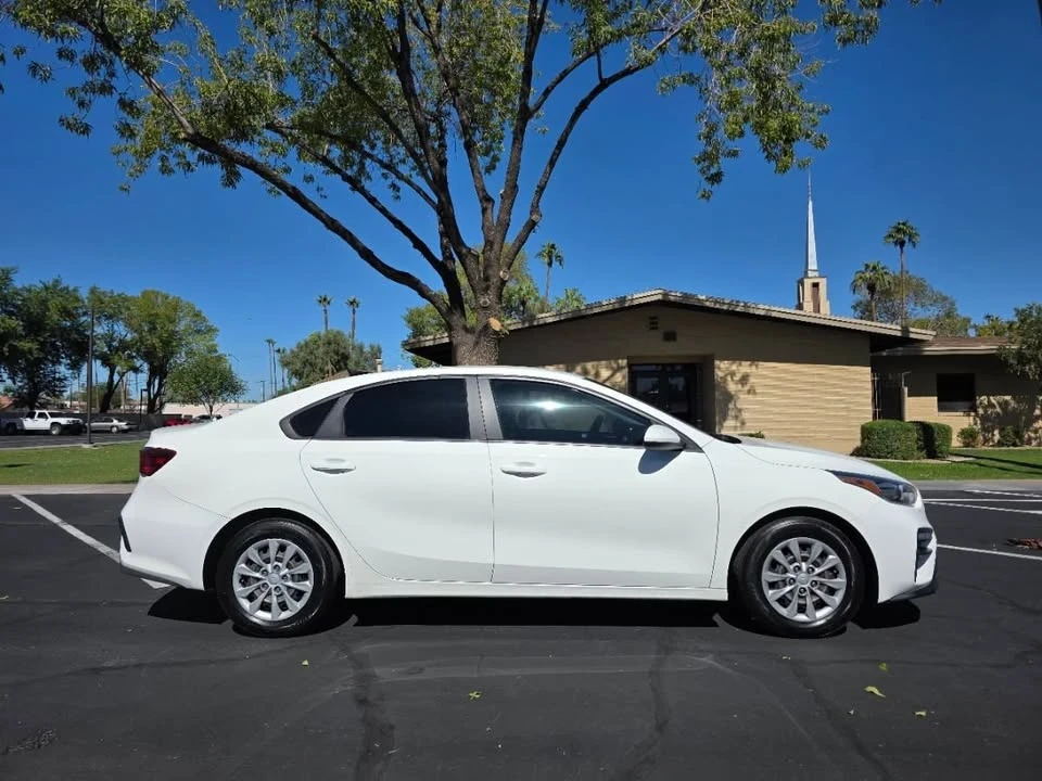 2020 Kia Forte - Image 3 of 18