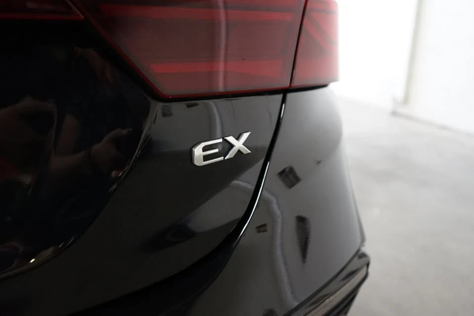 2020 Kia Forte - Image 8 of 20