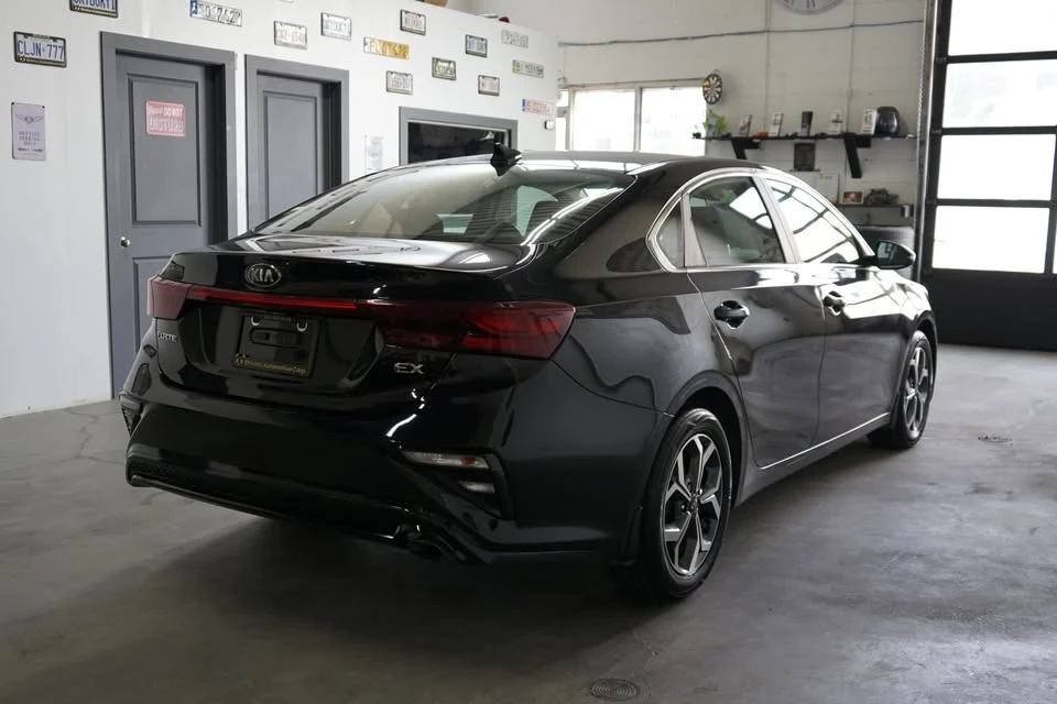 2020 Kia Forte - Image 6 of 20