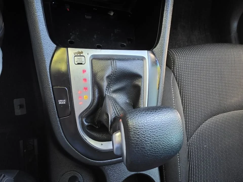 2020 Kia Forte - Image 15 of 20