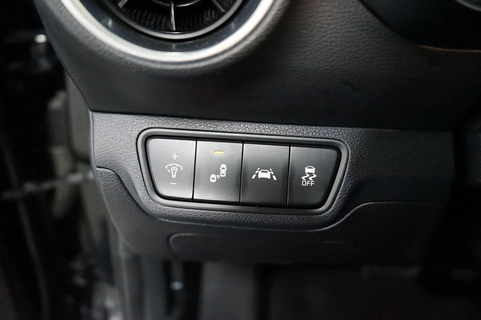 2020 Kia Forte - Image 14 of 20