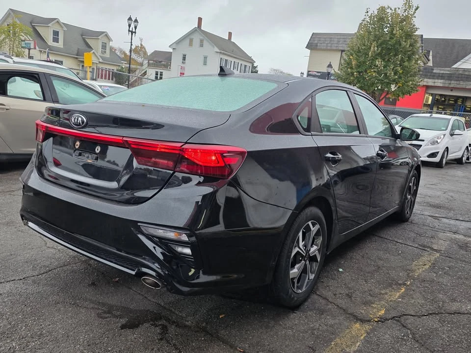2020 Kia Forte - Image 7 of 12