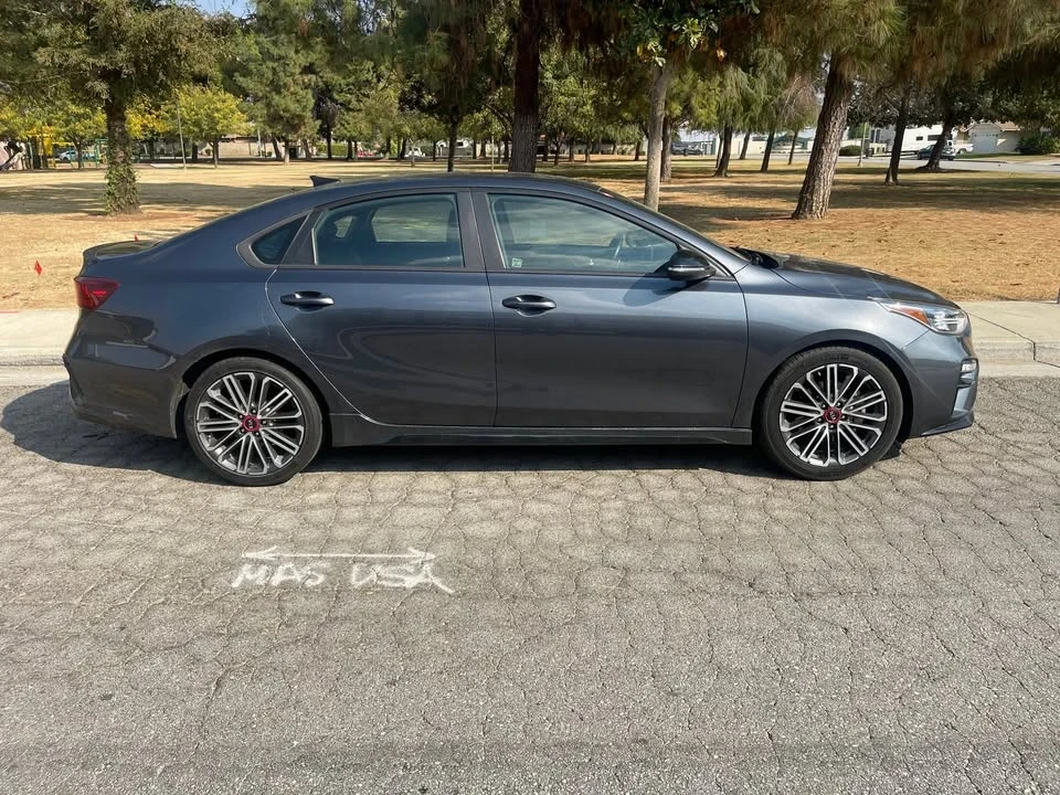 2020 Kia Forte - Image 11 of 20