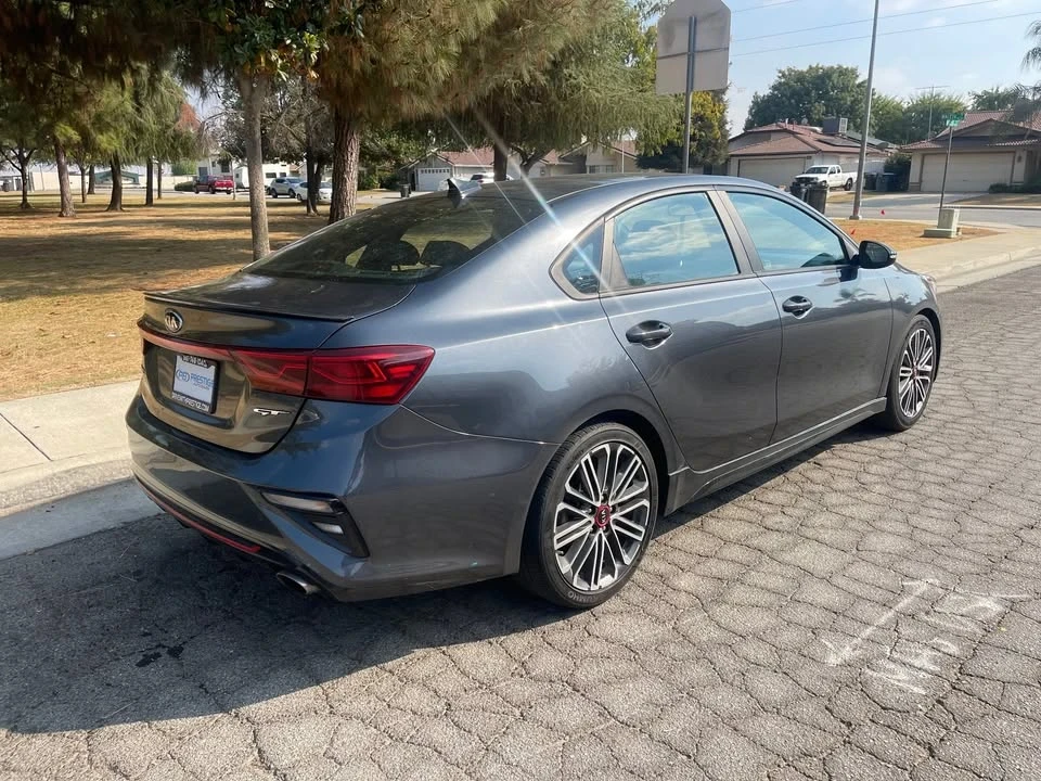 2020 Kia Forte - Image 2 of 20