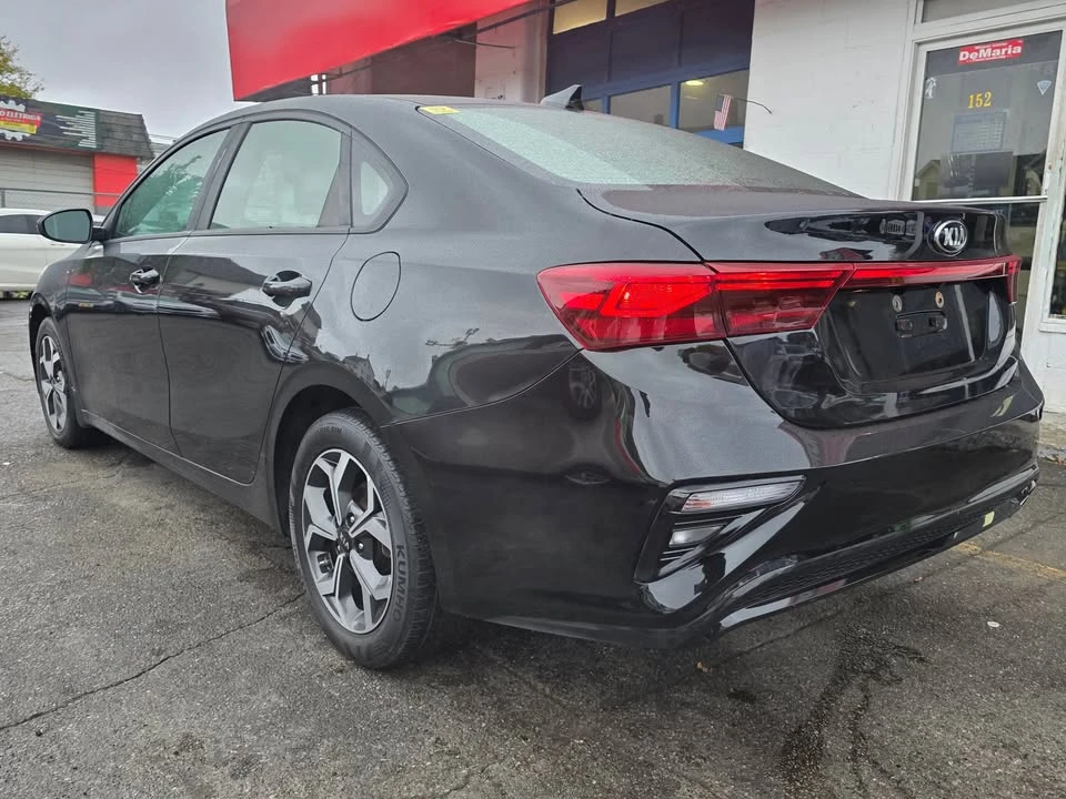 2020 Kia Forte - Image 9 of 12