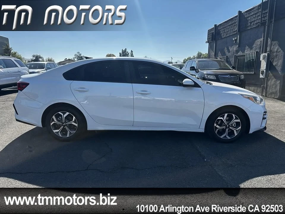 2020 Kia Forte - Image 17 of 18