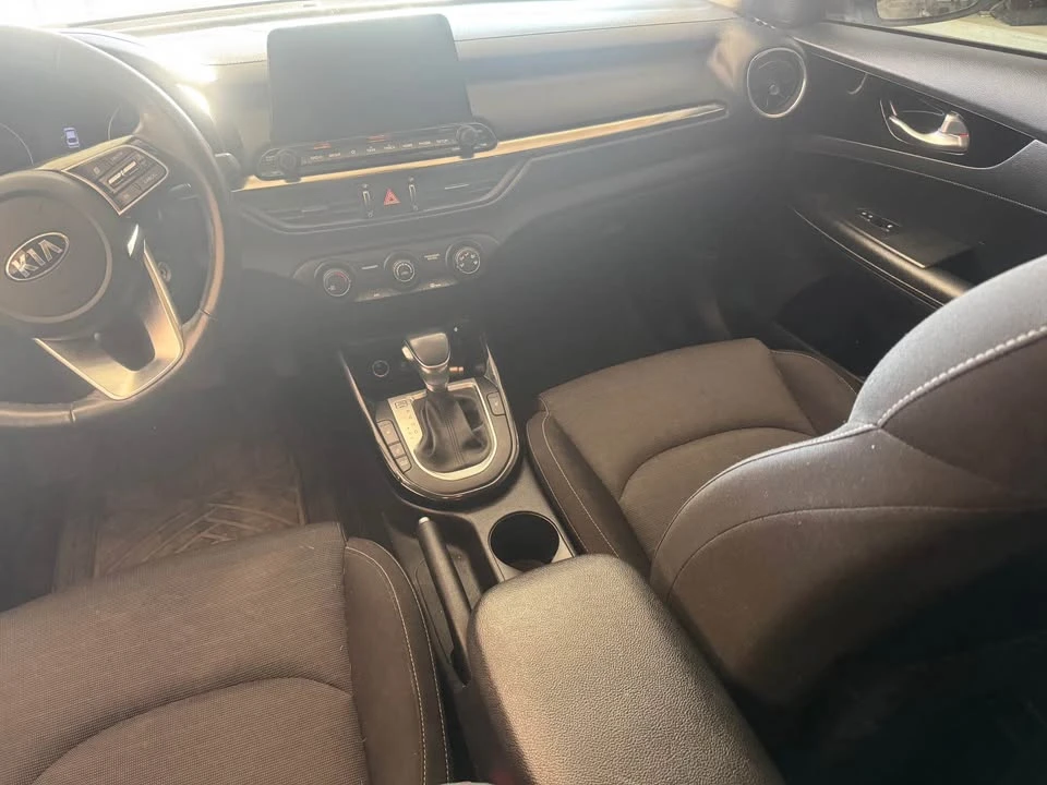 2020 Kia Forte - Image 4 of 6