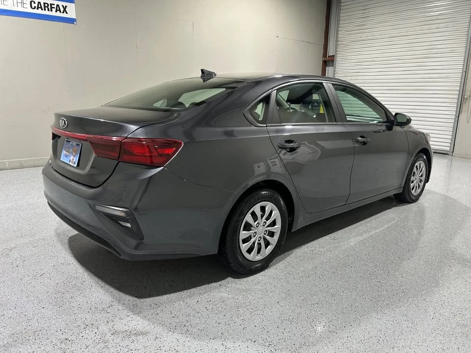 2020 Kia Forte - Image 5 of 15