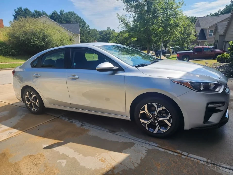 2020 Kia Forte - Image 10 of 14