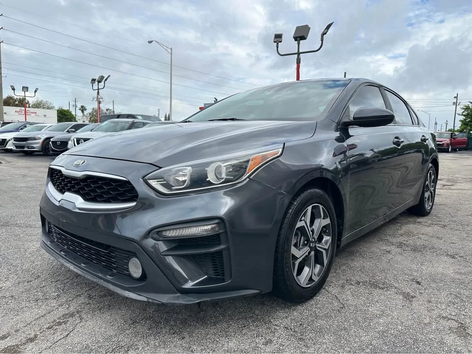 2020 Kia Forte - Image 7 of 20