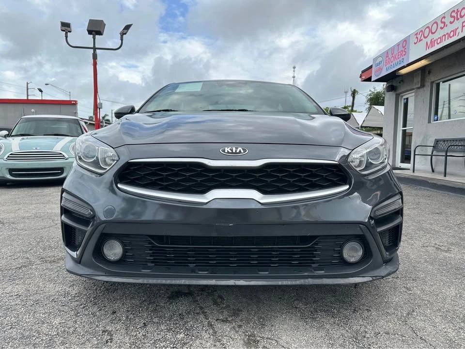 2020 Kia Forte - Image 8 of 20