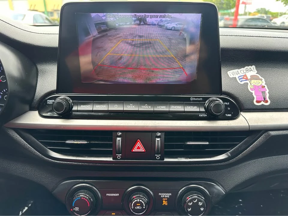 2020 Kia Forte - Image 17 of 20