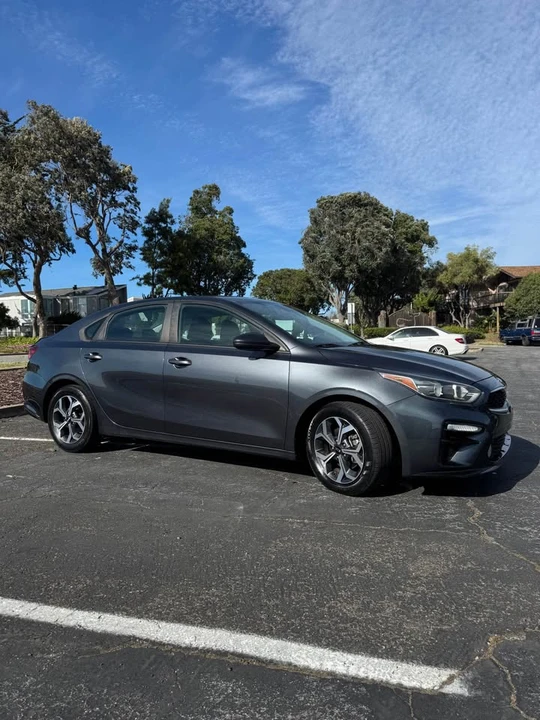 2020 Kia Forte - Image 4 of 16