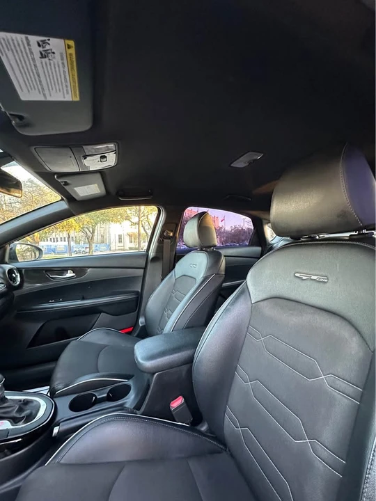 2020 Kia Forte - Image 14 of 16