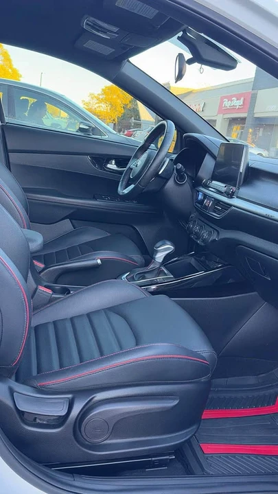 2020 Kia Forte - Image 12 of 13