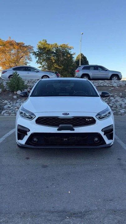 2020 Kia Forte - Image 2 of 13
