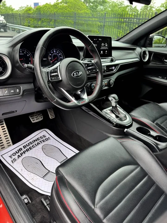 2020 Kia Forte - Image 11 of 20