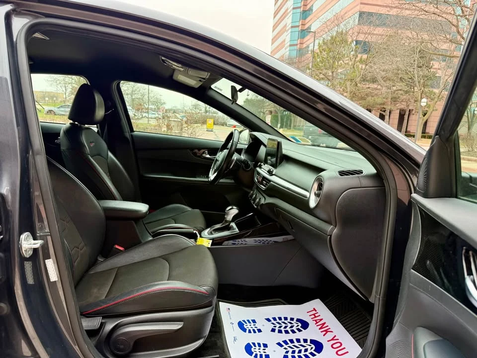 2020 Kia Forte - Image 17 of 19