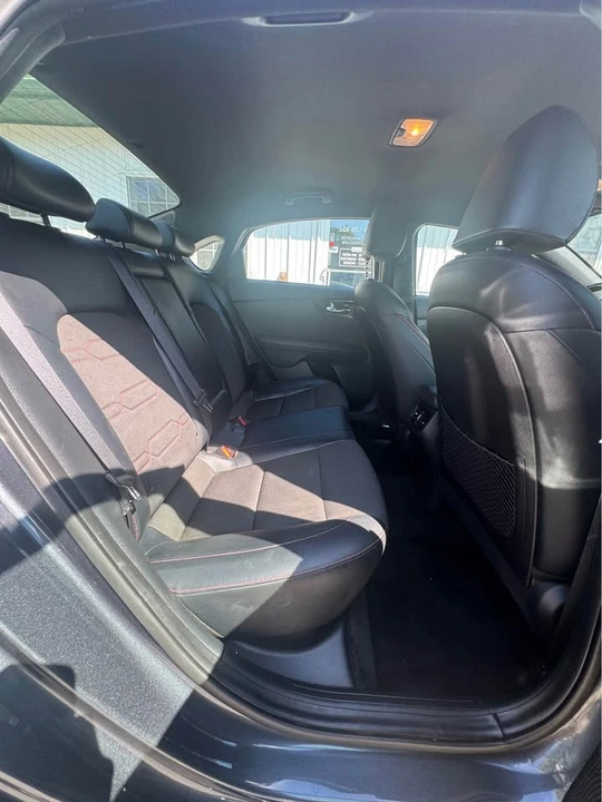 2020 Kia Forte - Image 16 of 18