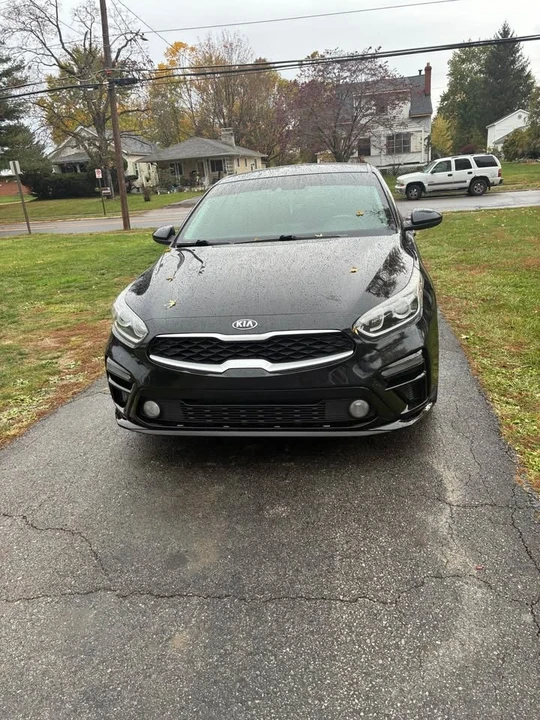 2020 Kia Forte - Image 2 of 10
