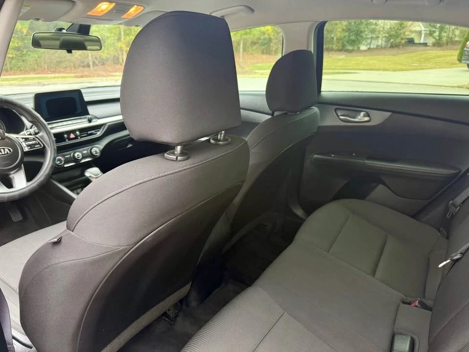 2020 Kia Forte - Image 9 of 11