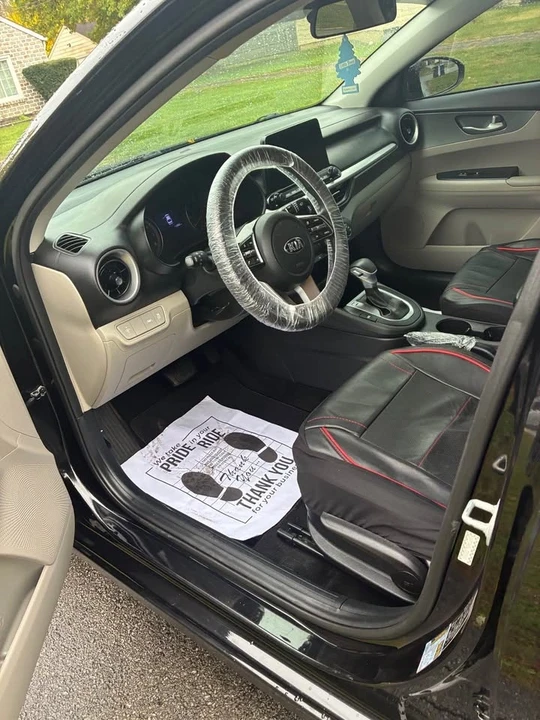 2020 Kia Forte - Image 7 of 10