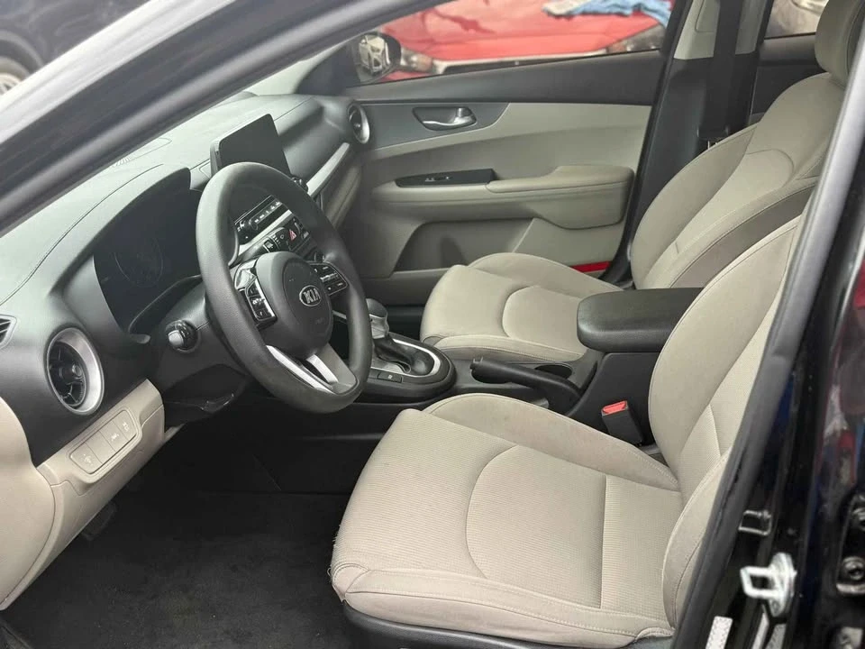 2020 Kia Forte - Image 2 of 4