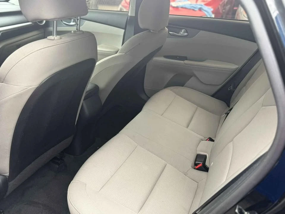 2020 Kia Forte - Image 3 of 4