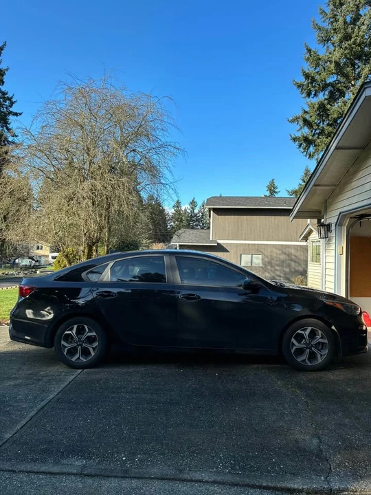 2020 Kia Forte - Image 5 of 11