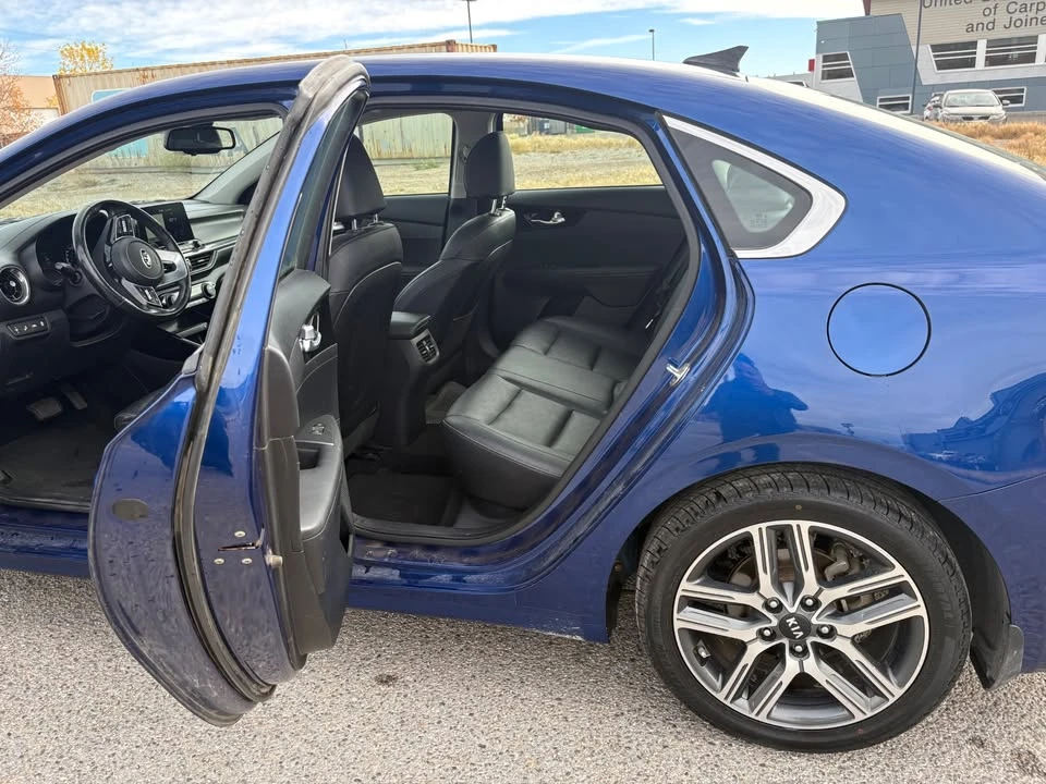 2020 Kia Forte - Image 10 of 20