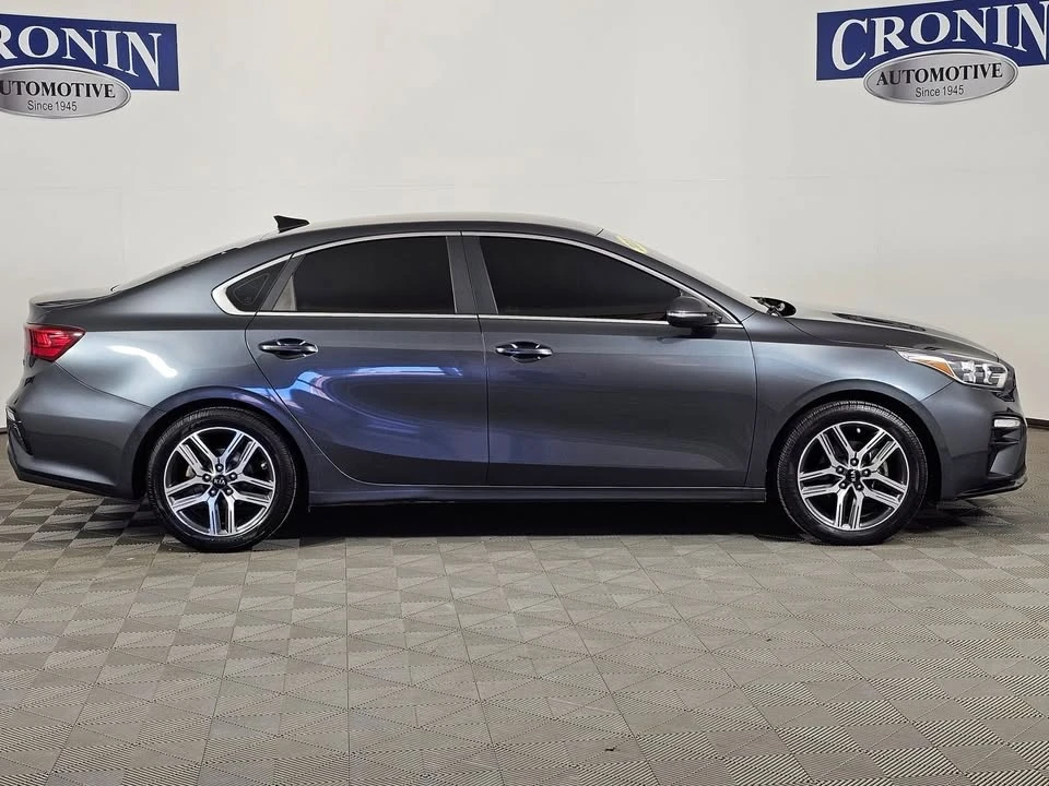 2020 Kia Forte - Image 4 of 17