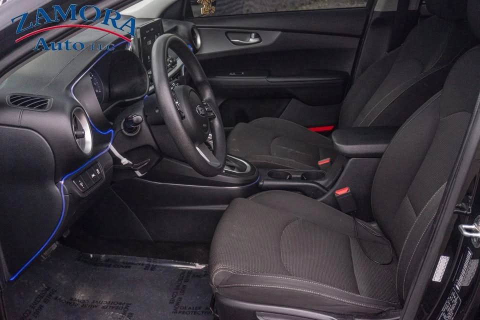 2020 Kia Forte - Image 8 of 15