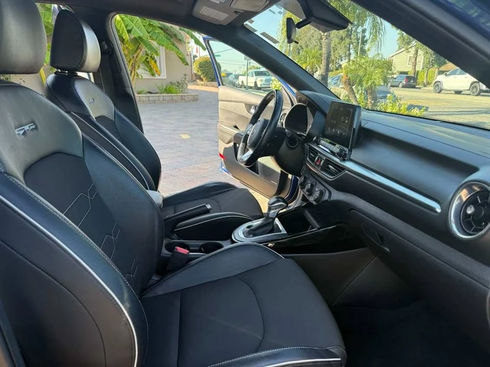 2020 Kia Forte - Image 6 of 14