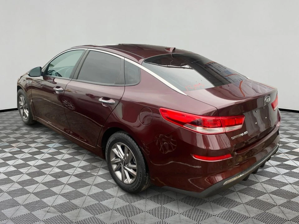 2020 Kia Optima/K5 - Image 4 of 14