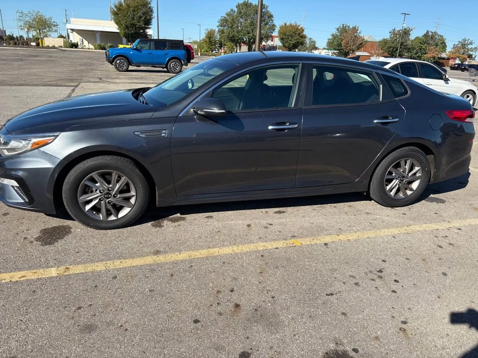 2020 Kia Optima/K5 - Image 2 of 11