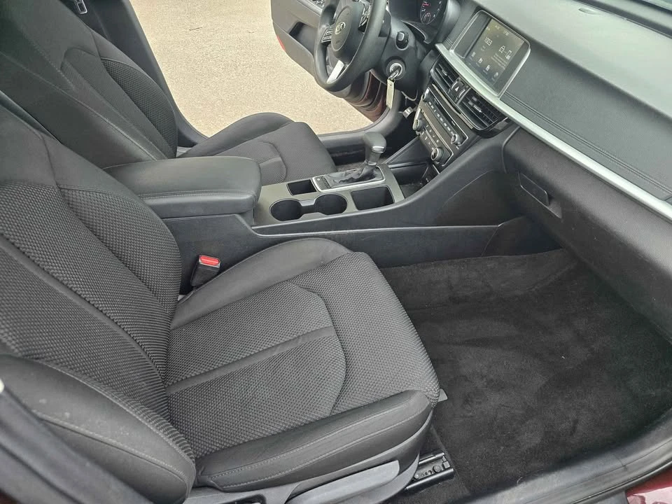 2020 Kia Optima/K5 - Image 11 of 16