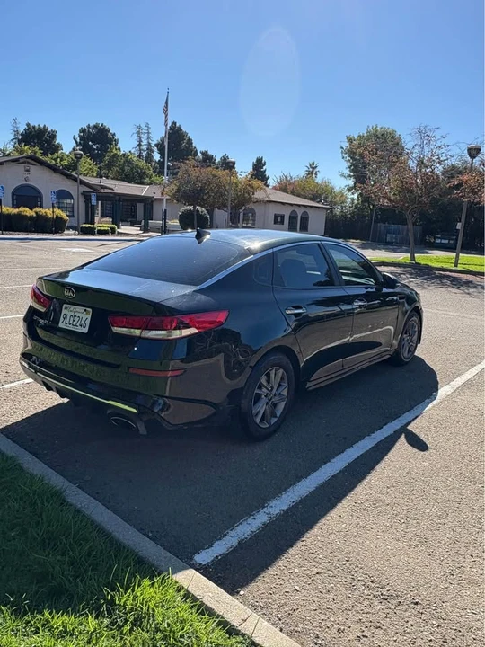2020 Kia Optima/K5 - Image 4 of 9