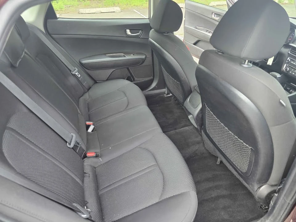 2020 Kia Optima/K5 - Image 12 of 16
