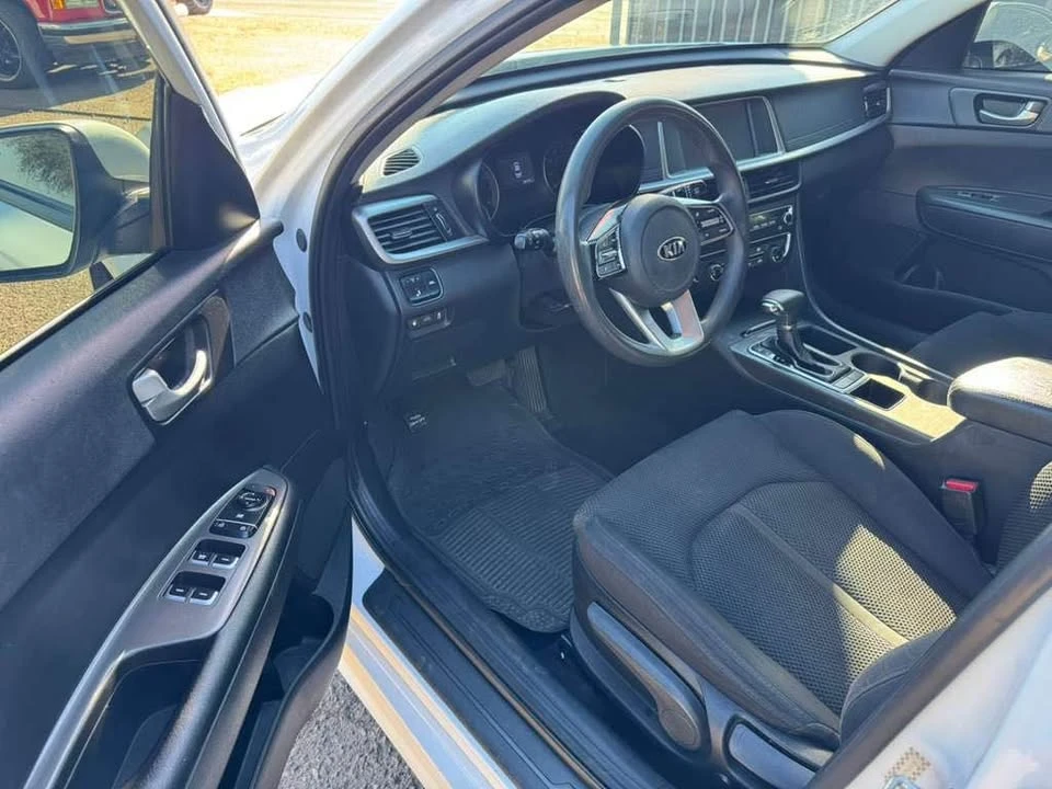 2020 Kia Optima/K5 - Image 5 of 10