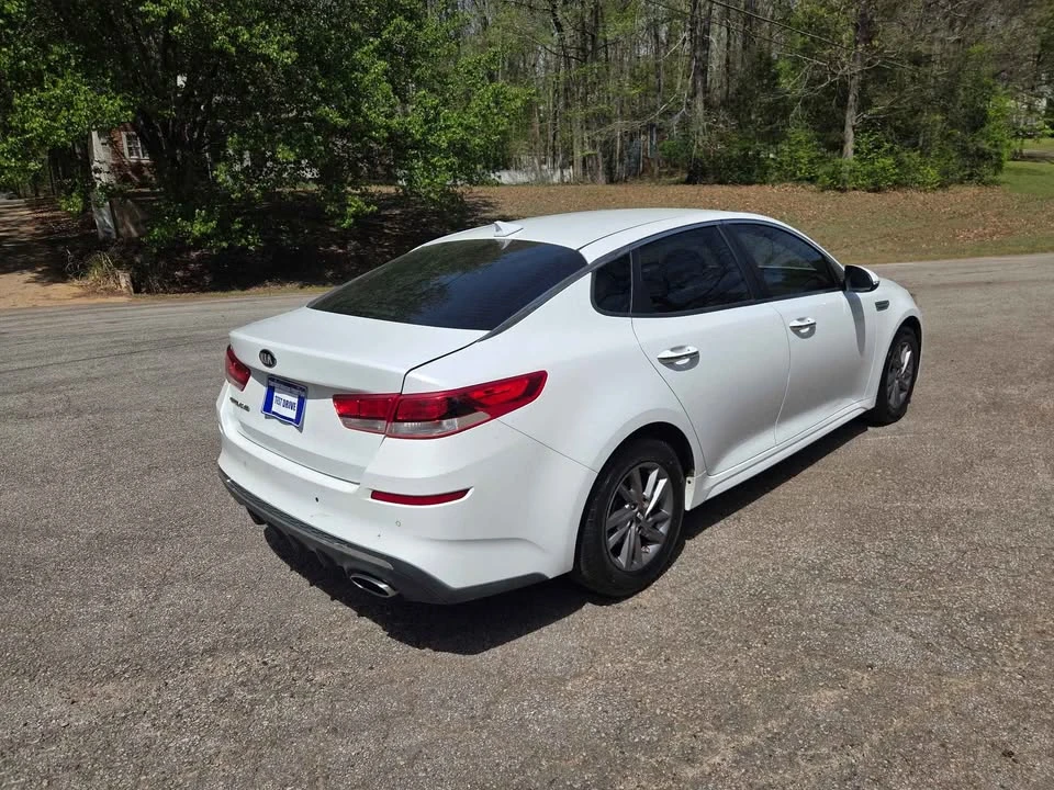 2020 Kia Optima/K5 - Image 8 of 19
