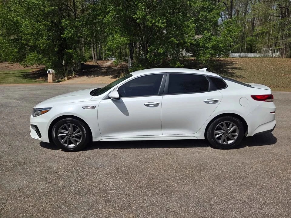 2020 Kia Optima/K5 - Image 9 of 19