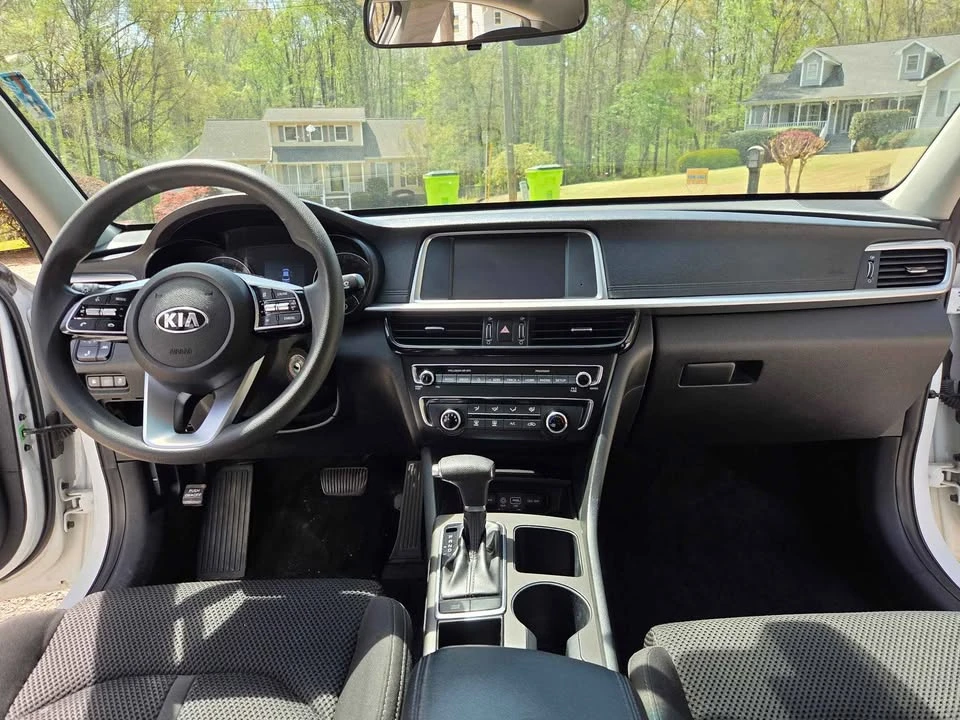 2020 Kia Optima/K5 - Image 11 of 19