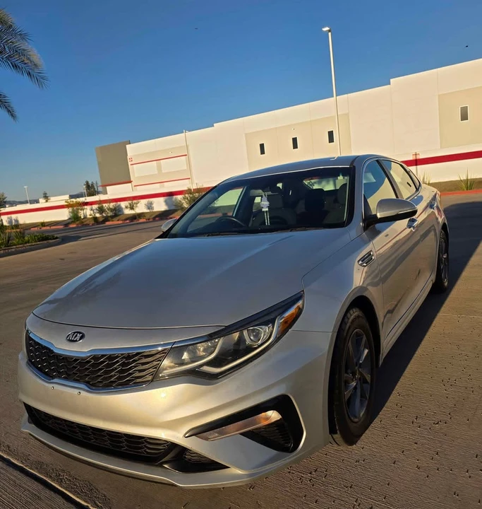2020 Kia Optima/K5 - Image 7 of 12